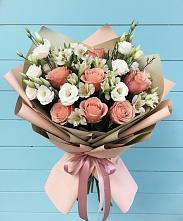 Букет цветов из:  Розы, Альстромерии и Лизиантусы в Вязовой