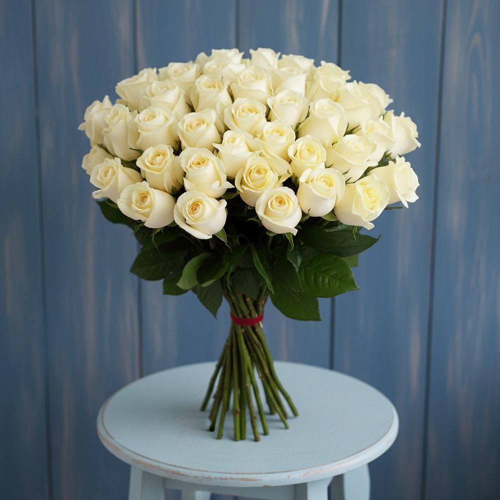 Букет 51 Белая роза Эдлесс Лав в Вязовой