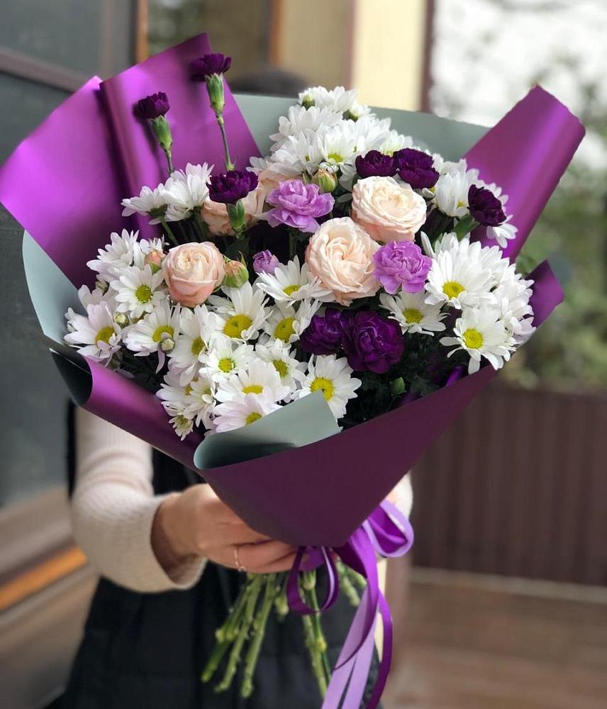 Букет цветов из: Хризантемы, Гвоздики и Розы в Вязовой