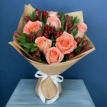 Букет цветов из:  Розы и Альстромерии в Вязовой