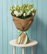 Букет цветов из:  Лизиантусы в Вязовой