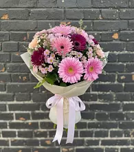 Букет цветов из:  Герберы и Хризантемы в Вязовой