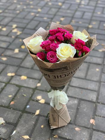 Букет цветов из: Розы в Вязовой