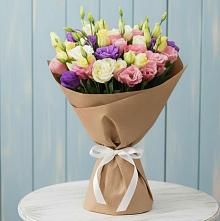 Букет цветов из:  Лизиантусы в Вязовой