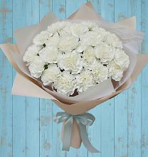 Букет цветов из:  Гвоздики в Вязовой